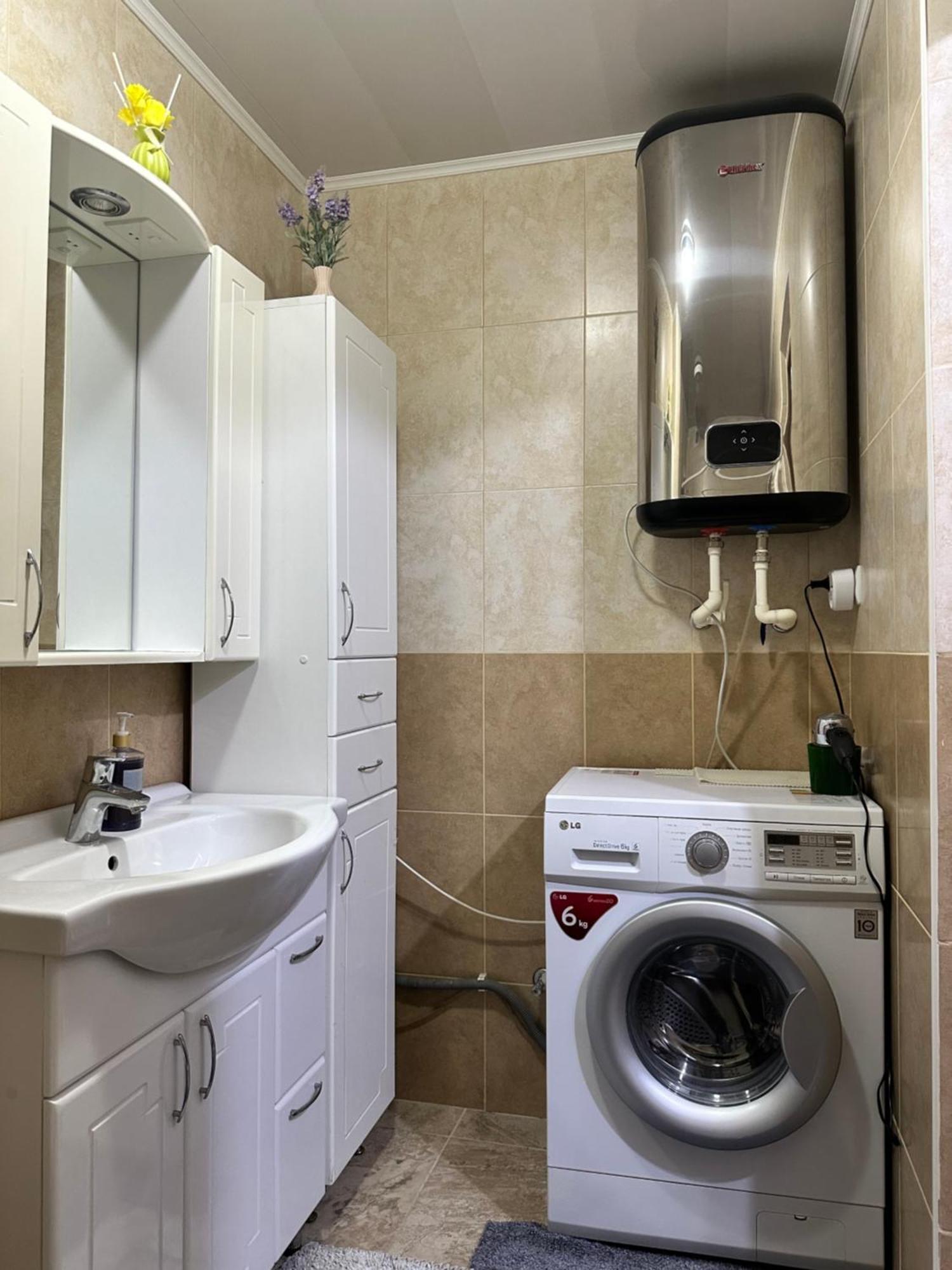 Comfortable Apartment In キシナウ エクステリア 写真